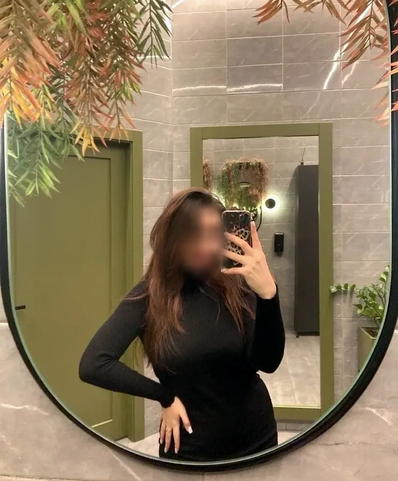 Amina, 23 años