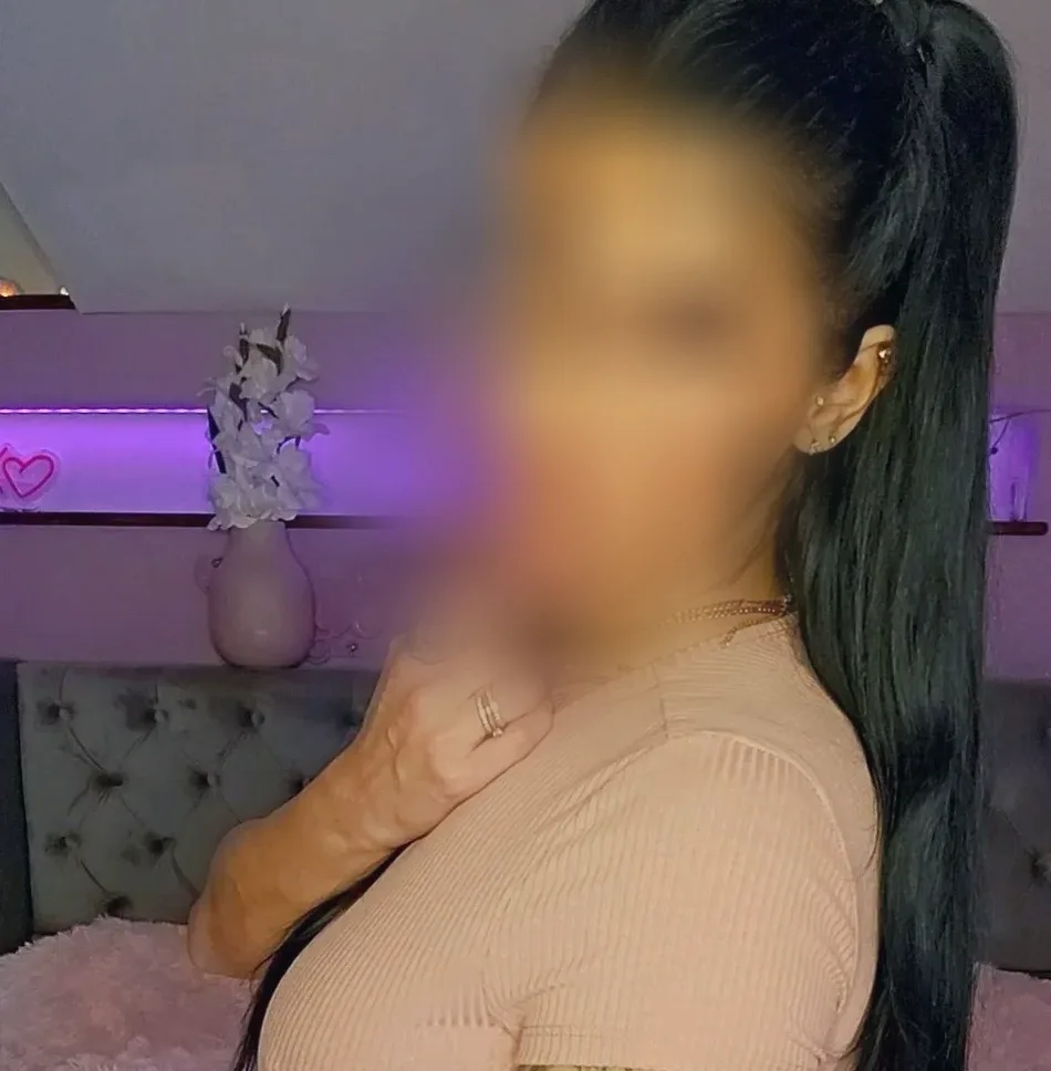 Micaela, 33 años